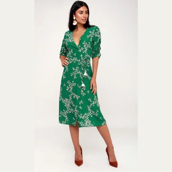 Faithfull the Brand Dresses & Skirts - 👛 FAITHFULLY THE BRAND GREEN floral Anne Marie Button Down Ruffle Sleeve Sz. 4